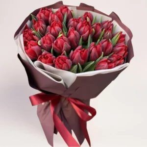 35 красных тюльпанов Алматы